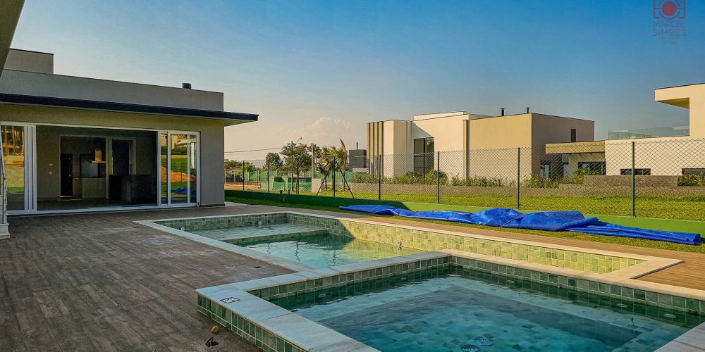 20241228T1404010300-979912308