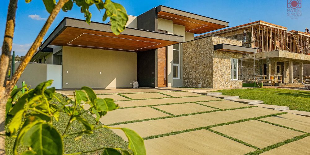 20241228T1404260300-486156025