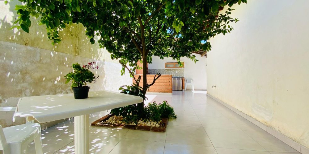 WhatsApp Image 2025-02-18 at 12.00.41