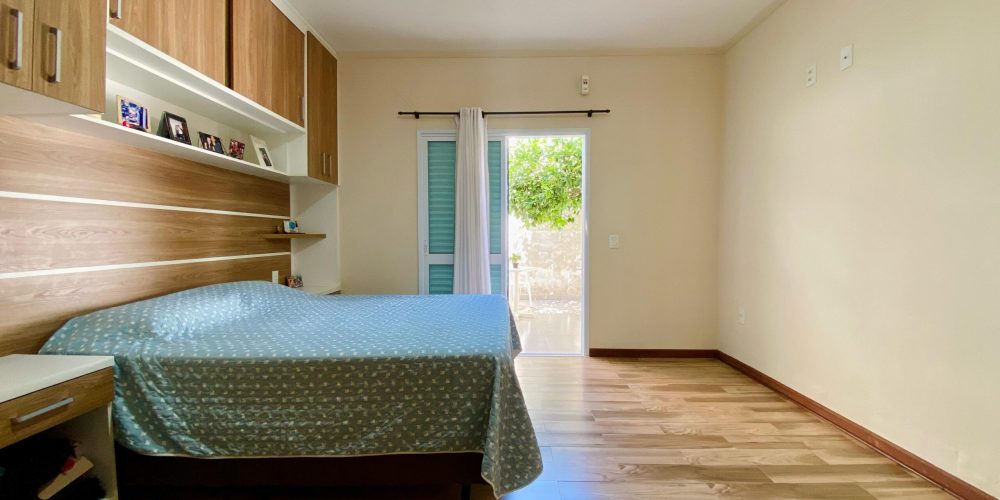 WhatsApp Image 2025-02-18 at 12.00.42