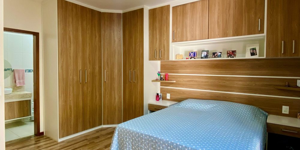 WhatsApp Image 2025-02-18 at 12.00.43