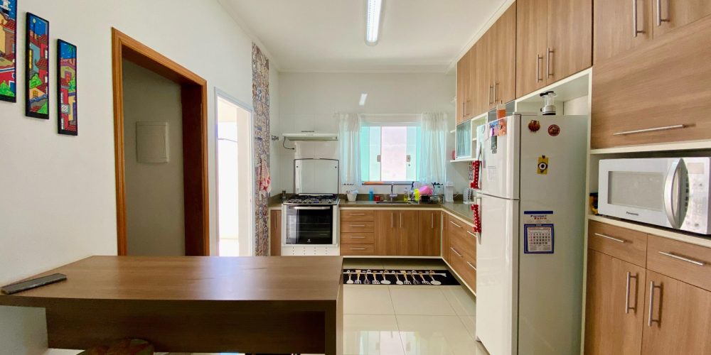 WhatsApp Image 2025-02-18 at 12.00.55