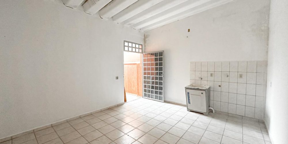 WhatsApp Image 2025-02-18 at 18.05.58 (2)