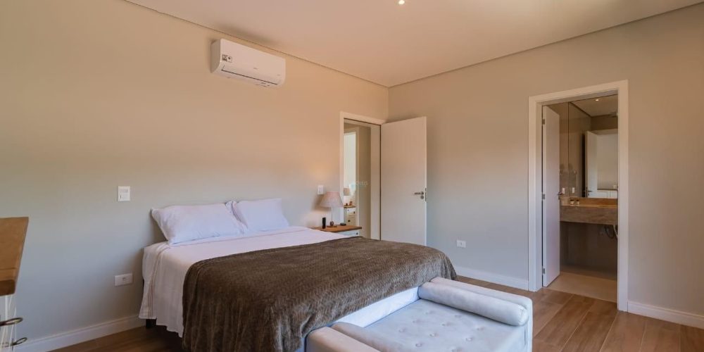 WhatsApp Image 2025-03-03 at 11.19.45 (1)