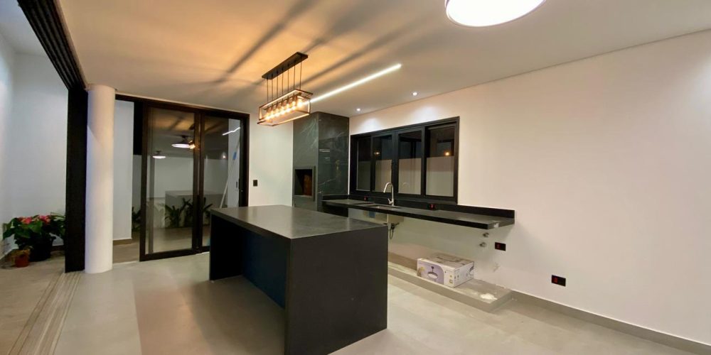 WhatsApp Image 2025-10-27 at 11.15.03