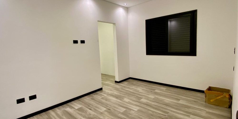 WhatsApp Image 2025-10-27 at 11.16.30