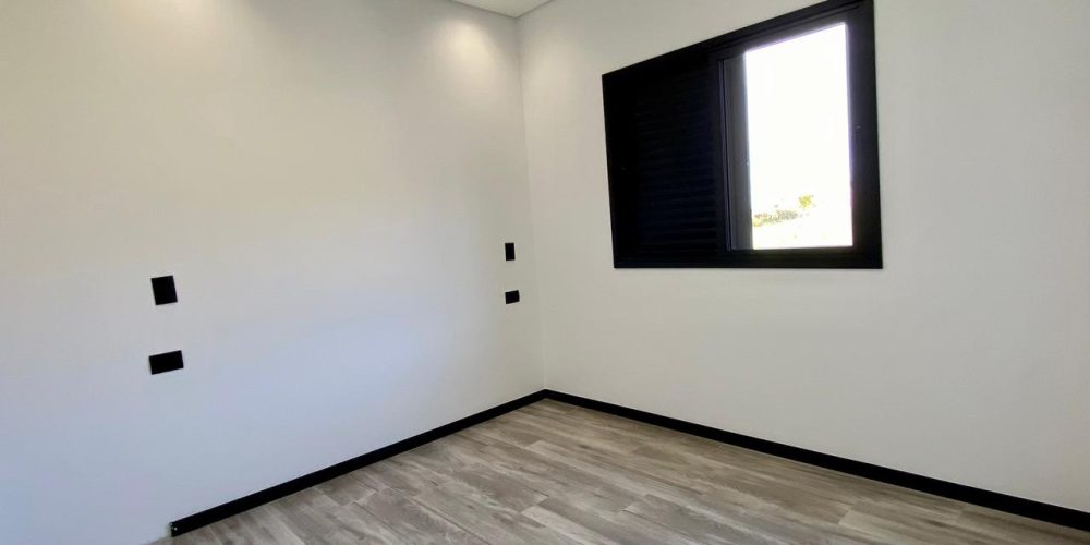 WhatsApp Image 2025-10-27 at 11.16.31