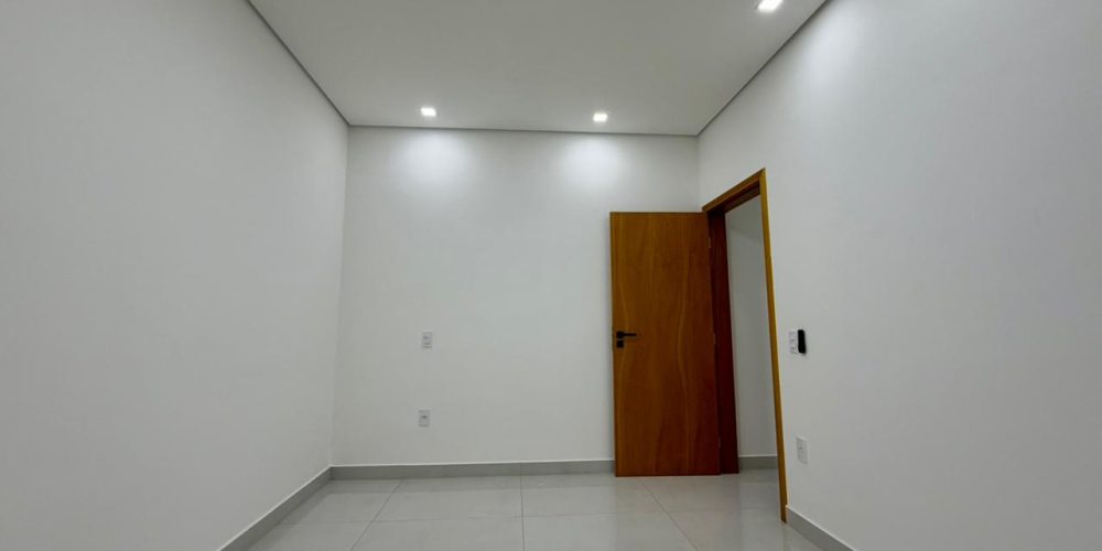 WhatsApp Image 2026-01-07 at 14.11.05 (1)