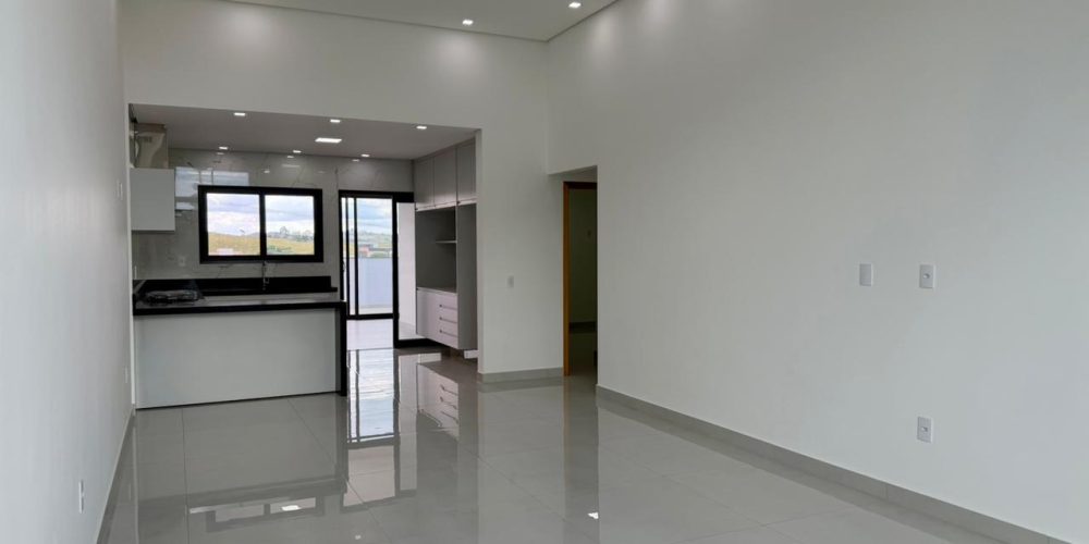 WhatsApp Image 2026-01-07 at 14.11.06 (1)