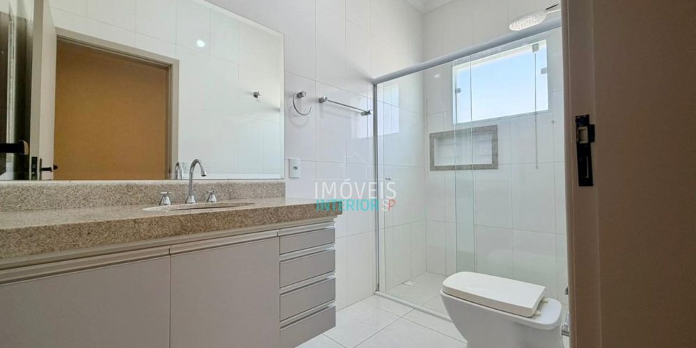 WhatsApp Image 2026-03-05 at 17.59.00 (1)